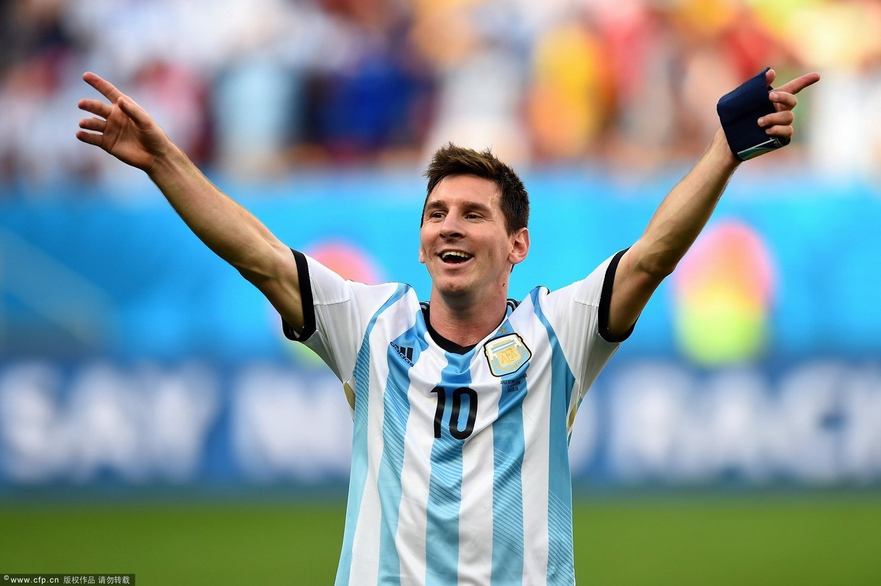 搞笑段子搞笑图片：老师被解聘，所以又把你招进来了
